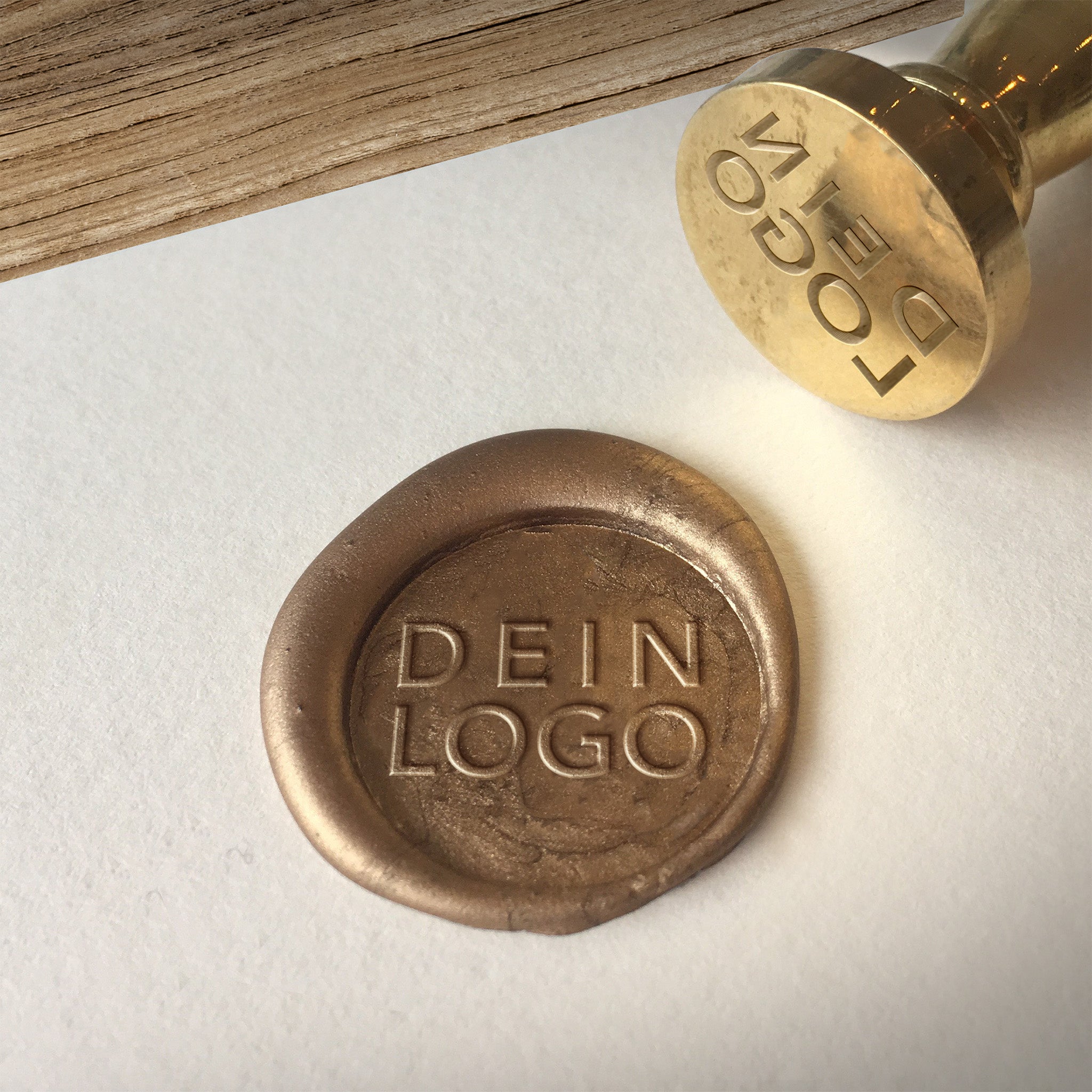 Siegelstempel mit eigenem Logo - Just Refine